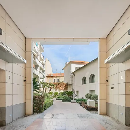 Azurenting - T3 Coeur D'antibes - Clim - Parking Antibes
