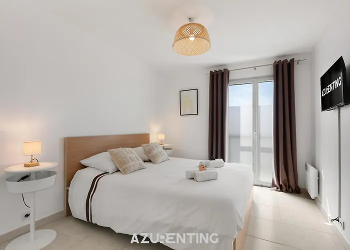 Azurenting - T3 Coeur D'antibes - Clim - Parking *